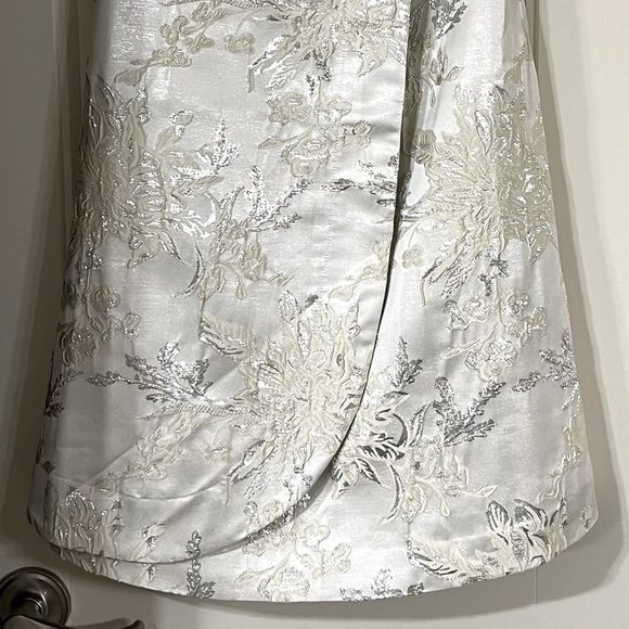 NWT RW&CO dress. Size 6 - Picture 2 of 11
